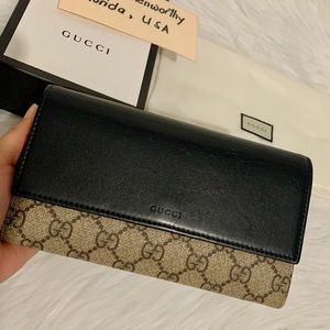 Authentic GUCCI Wallet